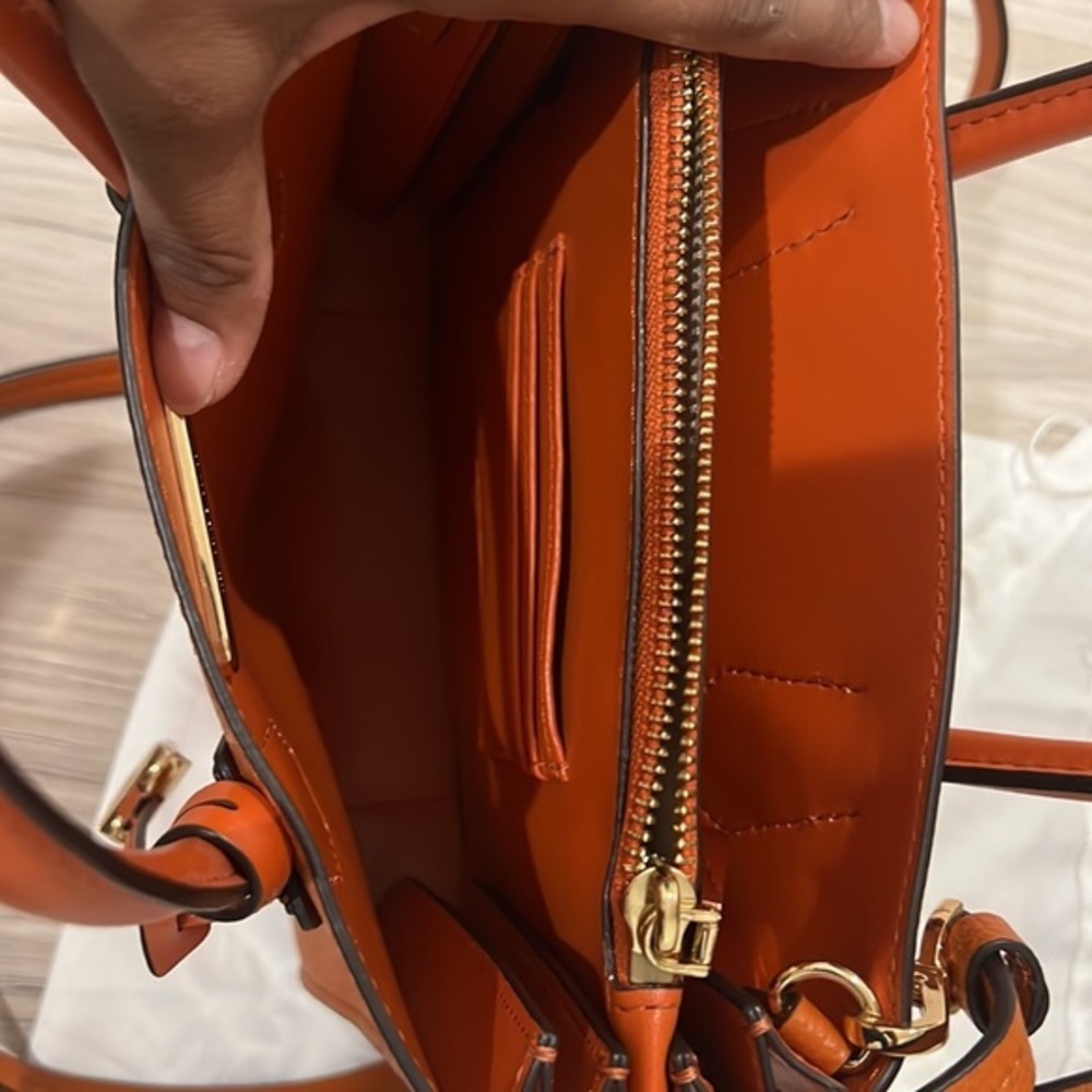 Michael kors orange satchel handbag‎ - Picture 9 of 9